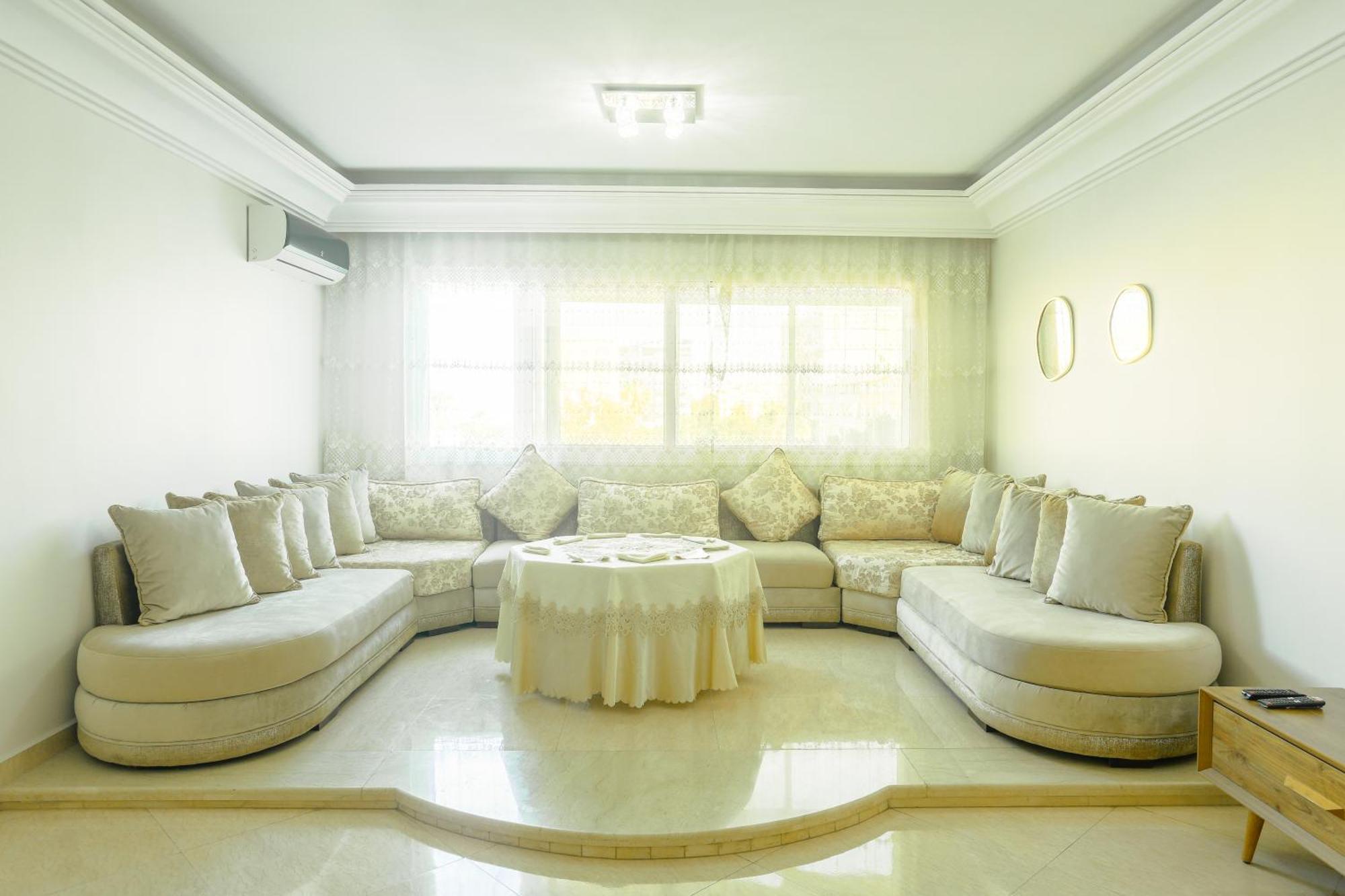 Beautiful Moroccan Apartment Casablanca Center Exteriör bild